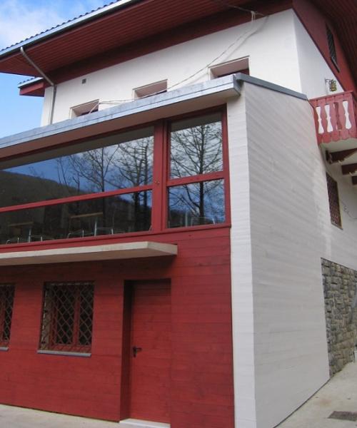 boa arquitectos, arquitectura sostenible, HOSTAL, REHABILITACIÓN, Eugui